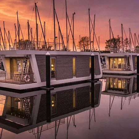 Houseboat Ostseekind Appartement Großenbrode